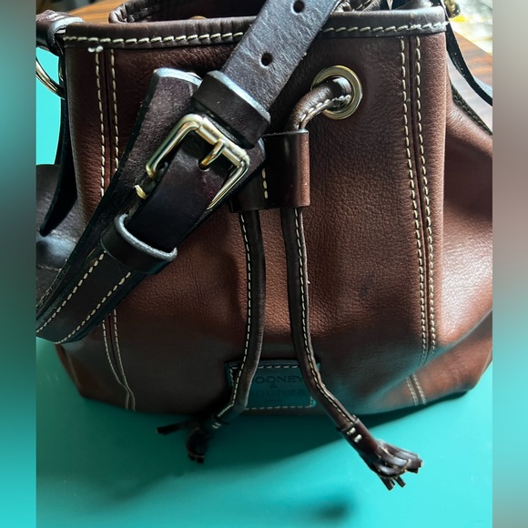🧡Dooney & Bourke Pebbled Cowhide LEATHER DRAWSTRING purse shoulder bag Vintage! - Picture 4 of 13